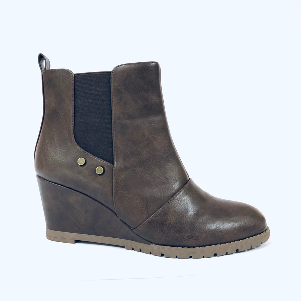 Journee Collection Comfort Jessie Wedge Bootie